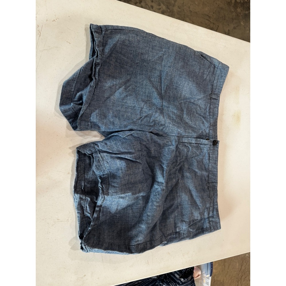 Merona Womens Blue Cotton Chambray Shorts Size 18 Flat Front Casual‎ Summer